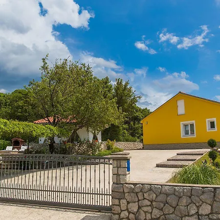 Herrliche Mit Privatpool, Garage, Spielplatz, Gasgrill, Steingrill, Wifi Сasa de vacaciones *