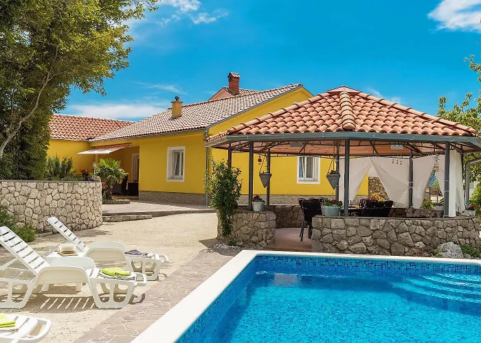 Herrliche Mit Privatpool, Garage, Spielplatz, Gasgrill, Steingrill, Wifi * Grižane