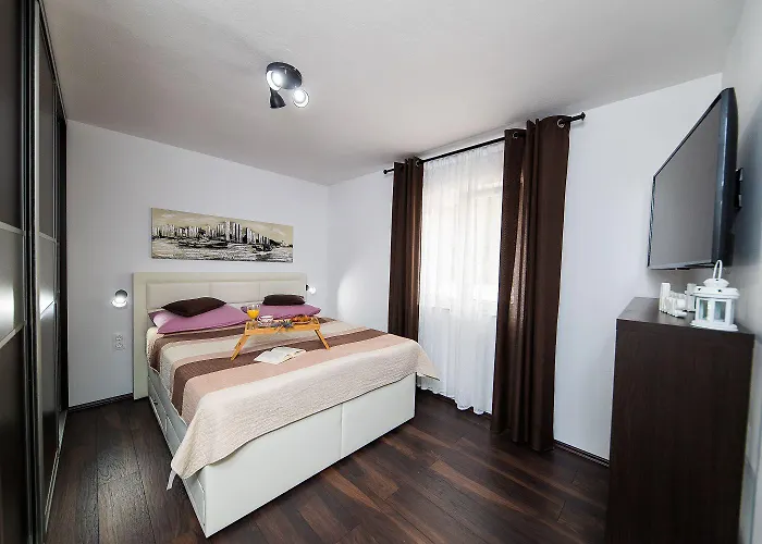 Herrliche Mit Privatpool, Garage, Spielplatz, Gasgrill, Steingrill, Wifi * Grižane