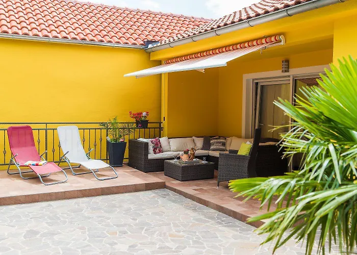 Herrliche Mit Privatpool, Garage, Spielplatz, Gasgrill, Steingrill, Wifi * Grižane